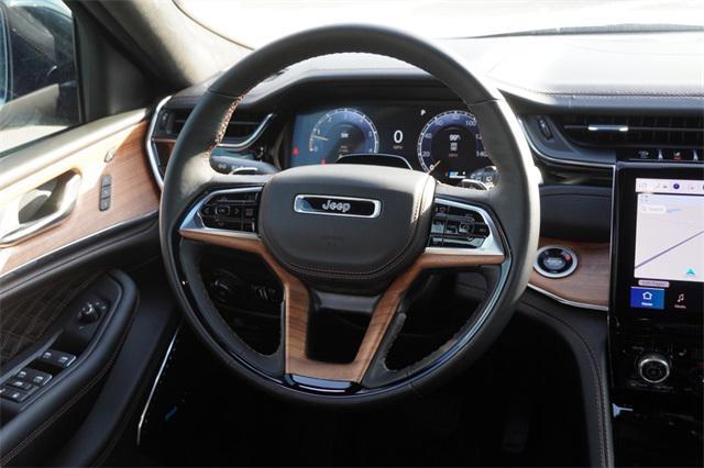 new 2025 Jeep Grand Cherokee L car, priced at $70,321