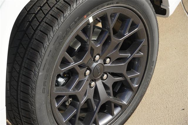 new 2025 Jeep Grand Cherokee L car, priced at $70,321
