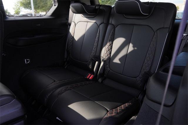 new 2025 Jeep Grand Cherokee L car, priced at $70,321
