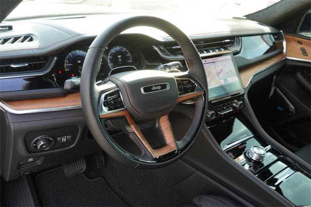 new 2025 Jeep Grand Cherokee L car, priced at $70,321