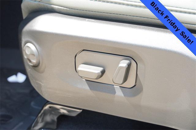 new 2025 Jeep Gladiator car, priced at $54,595