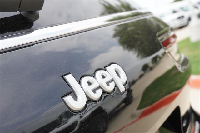 new 2025 Jeep Grand Cherokee L car, priced at $49,660