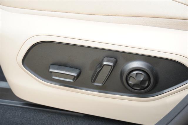 new 2025 Jeep Grand Cherokee L car, priced at $49,660