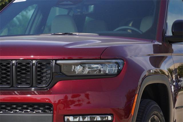 new 2025 Jeep Grand Cherokee L car, priced at $48,674