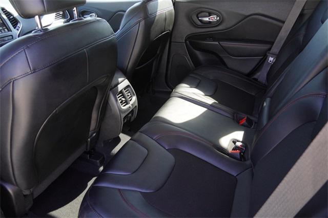 used 2022 Jeep Cherokee car, priced at $22,987