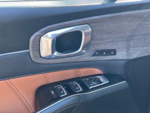 used 2023 Kia Sorento car, priced at $30,180