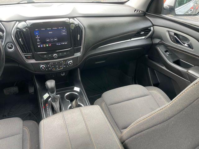 used 2021 Chevrolet Traverse car, priced at $19,104