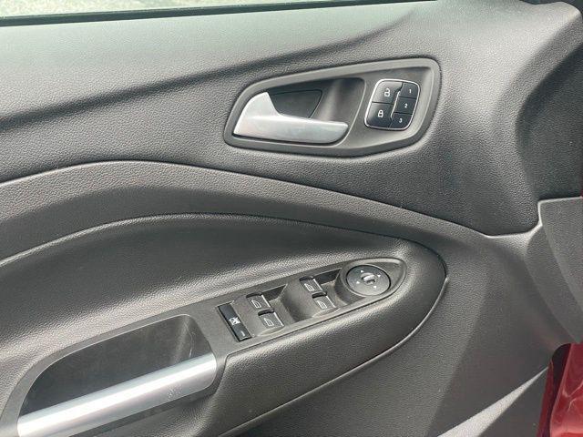 used 2015 Ford Escape car, priced at $11,602