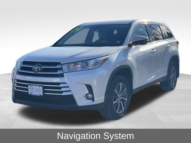 used 2019 Toyota Highlander car, priced at $19,251