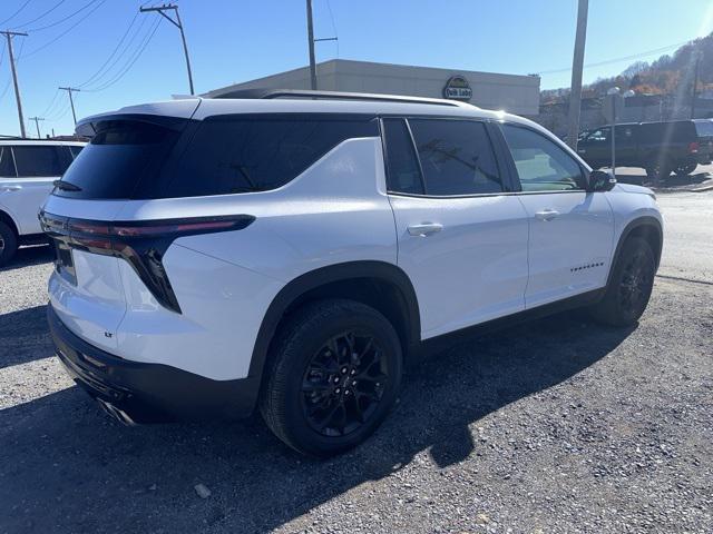 used 2024 Chevrolet Traverse car, priced at $44,000