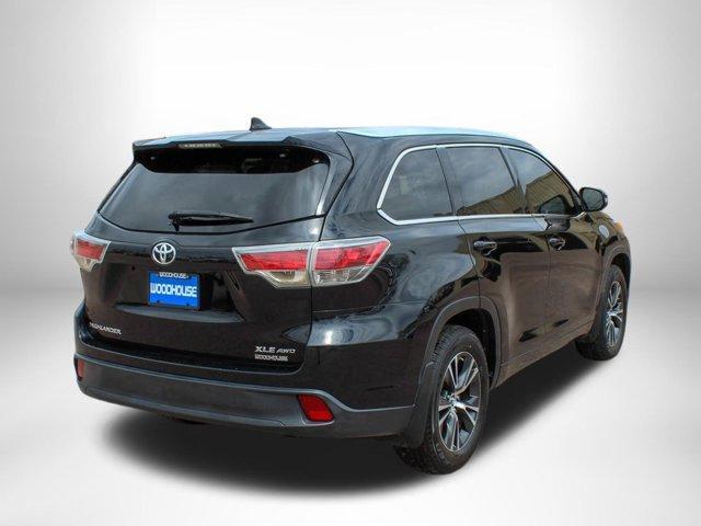 used 2016 Toyota Highlander car, priced at $20,394