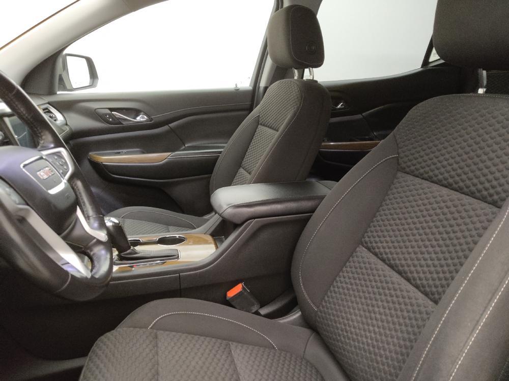 used 2019 GMC Acadia car, priced at $17,195