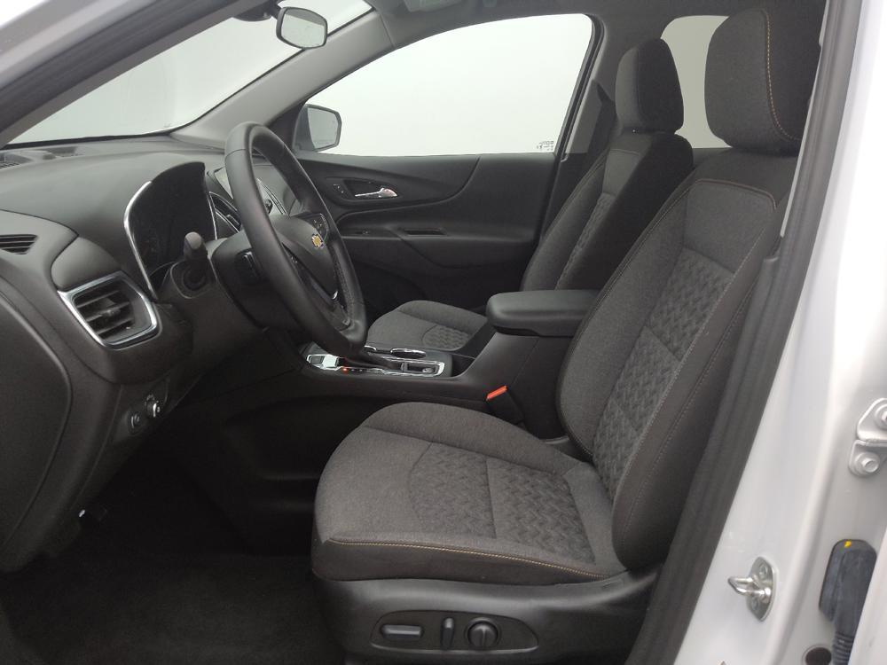 used 2024 Chevrolet Equinox car, priced at $24,895