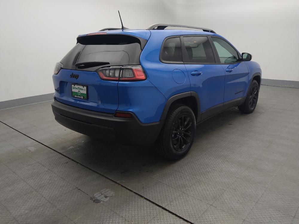 used 2023 Jeep Cherokee car, priced at $25,495