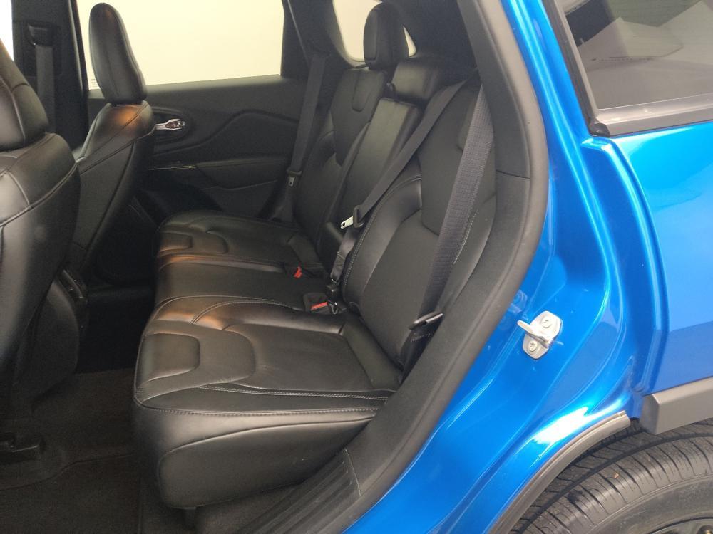 used 2023 Jeep Cherokee car, priced at $25,495