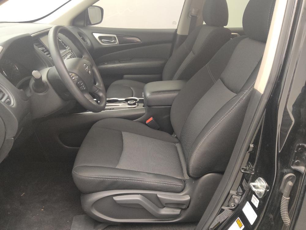 used 2020 Nissan Pathfinder car, priced at $20,095