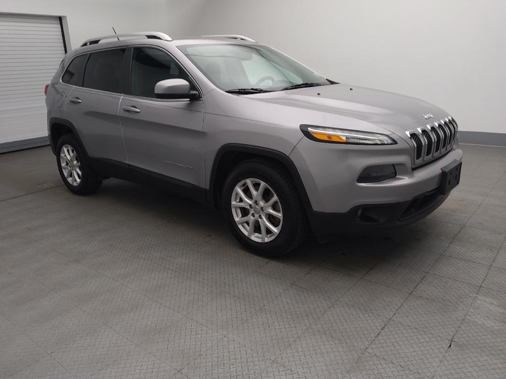 used 2018 Jeep Cherokee car, priced at $15,995