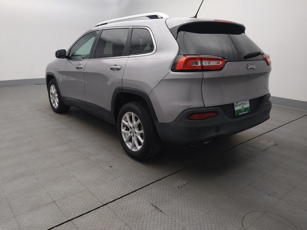 used 2018 Jeep Cherokee car, priced at $15,995