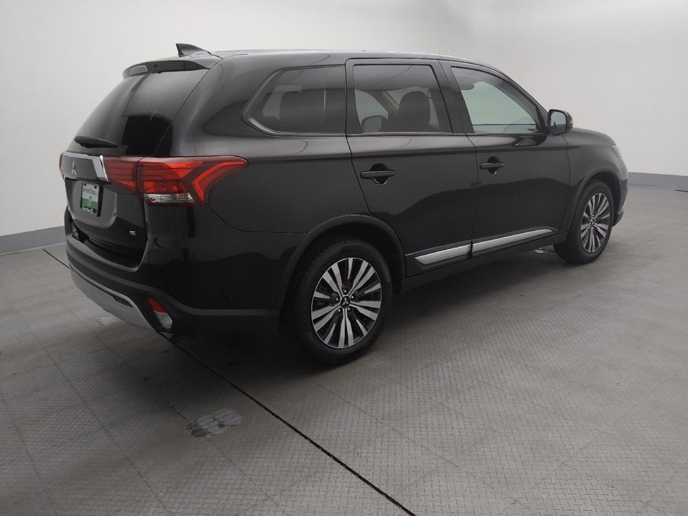 used 2020 Mitsubishi Outlander car, priced at $17,195