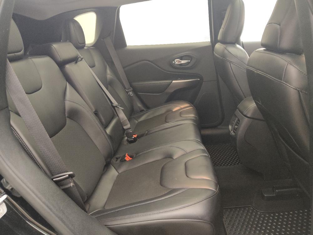 used 2020 Jeep Cherokee car, priced at $18,295