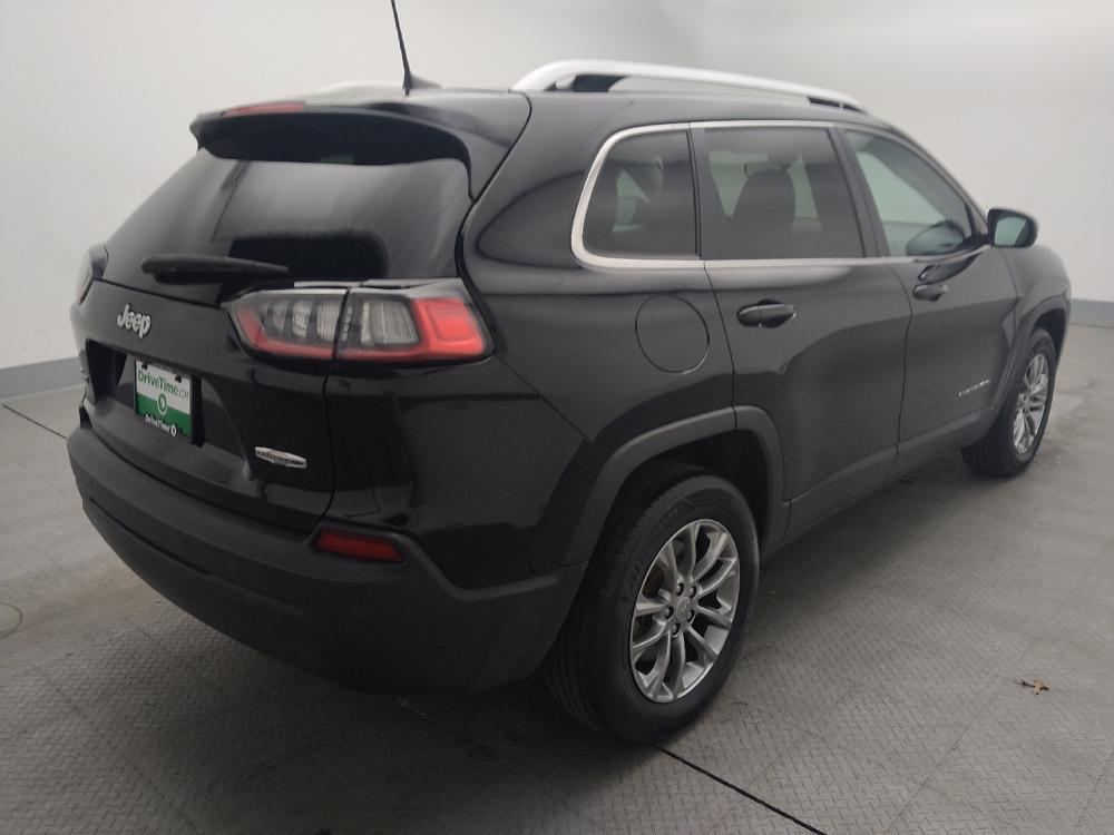 used 2020 Jeep Cherokee car, priced at $18,295