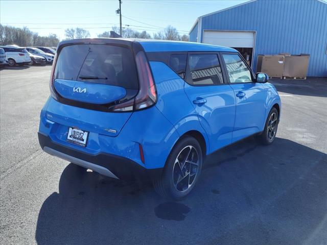 new 2025 Kia Soul car, priced at $25,342