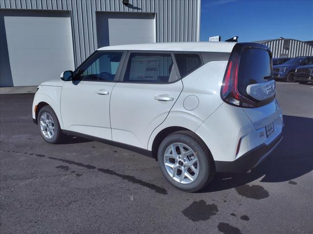 new 2025 Kia Soul car, priced at $21,895