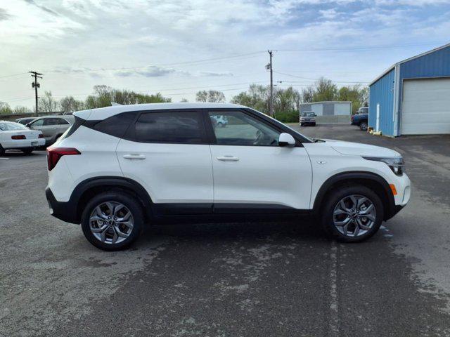 used 2024 Kia Seltos car, priced at $25,435