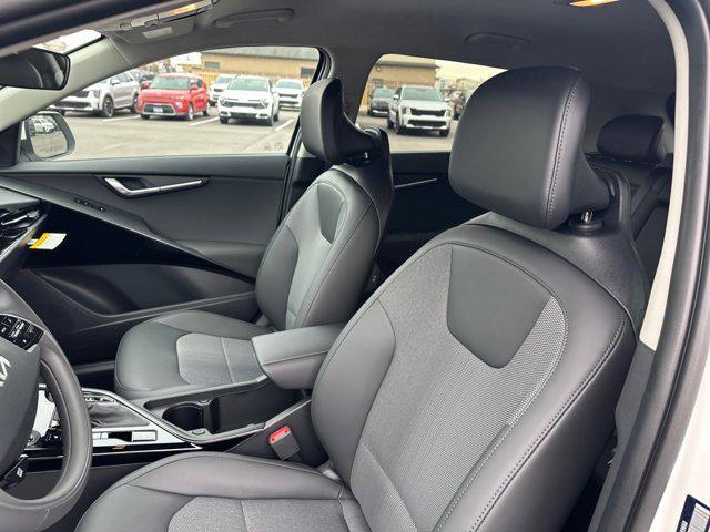 new 2025 Kia Niro car, priced at $31,085