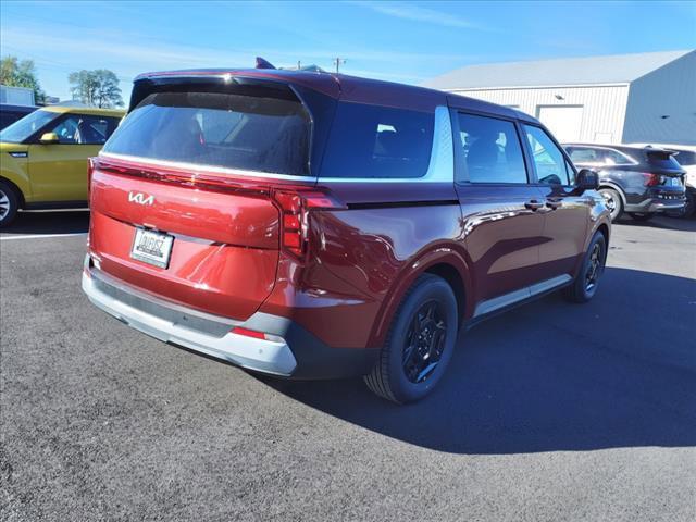 new 2025 Kia Carnival car, priced at $40,160