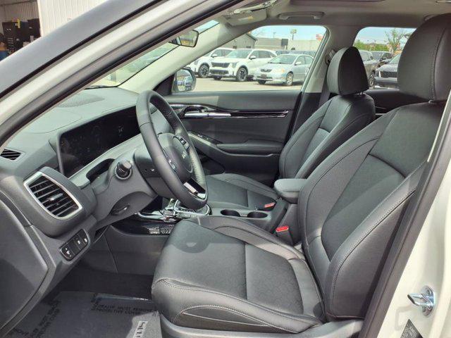new 2025 Kia Seltos car, priced at $28,270