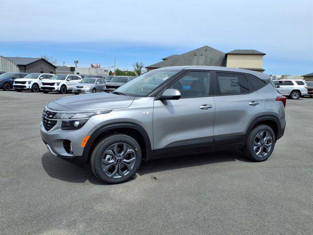 new 2025 Kia Seltos car, priced at $25,965