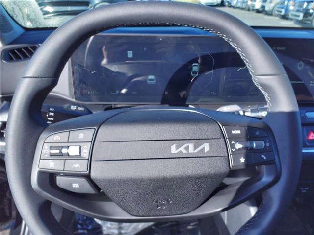 new 2025 Kia K4 car, priced at $24,529