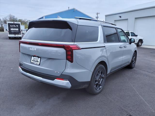 new 2025 Kia Carnival car, priced at $44,023