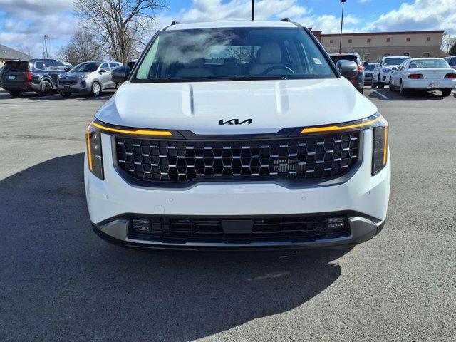 new 2025 Kia Carnival Hybrid car, priced at $51,470