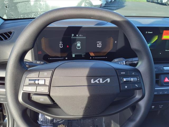 new 2025 Kia K4 car, priced at $23,559