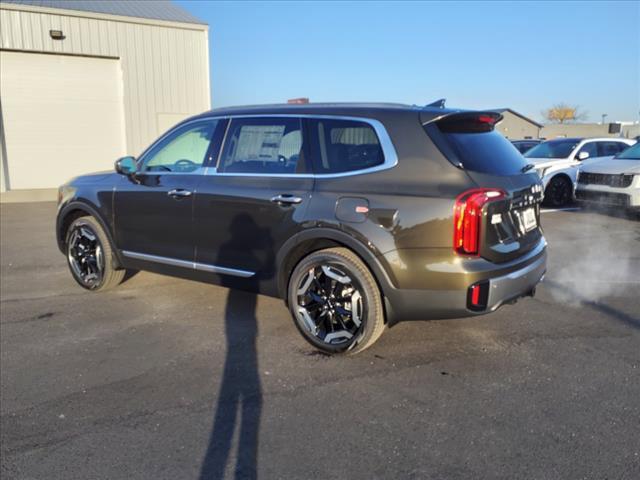 new 2025 Kia Telluride car, priced at $42,142