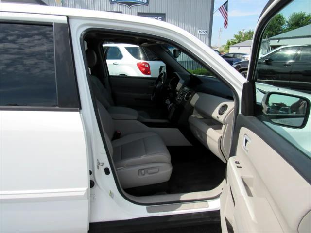 used 2012 Honda Pilot car, priced at $12,995