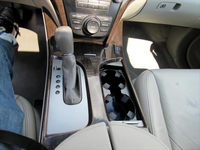 used 2013 Acura MDX car, priced at $12,495
