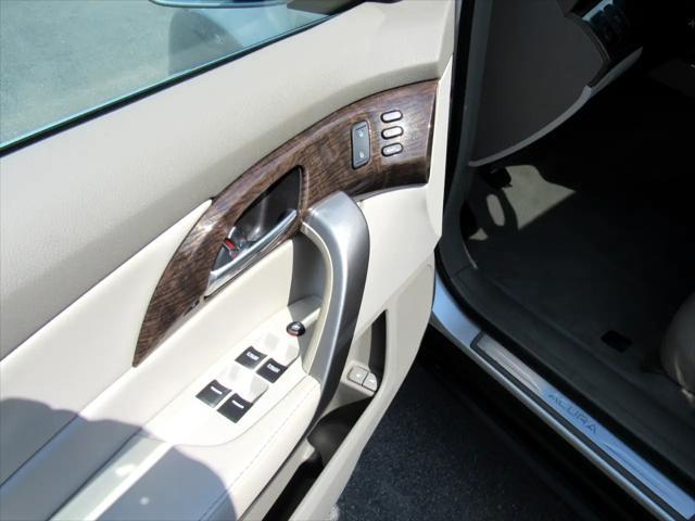 used 2013 Acura MDX car, priced at $12,495