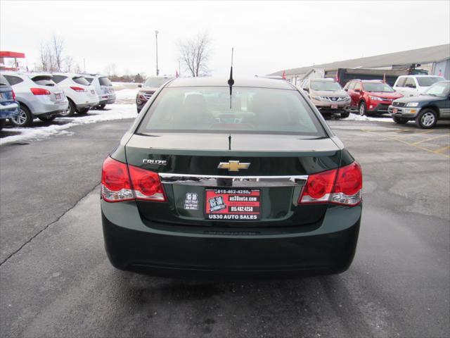 used 2014 Chevrolet Cruze car, priced at $9,498