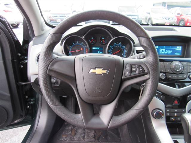 used 2014 Chevrolet Cruze car, priced at $9,498