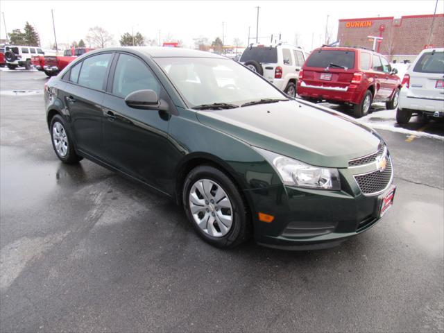 used 2014 Chevrolet Cruze car, priced at $9,498