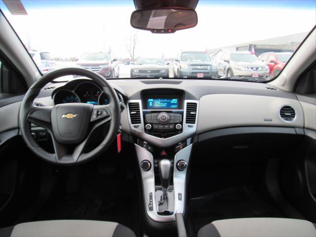 used 2014 Chevrolet Cruze car, priced at $9,498