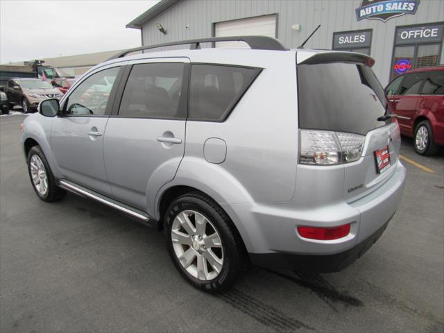 used 2010 Mitsubishi Outlander car, priced at $6,995