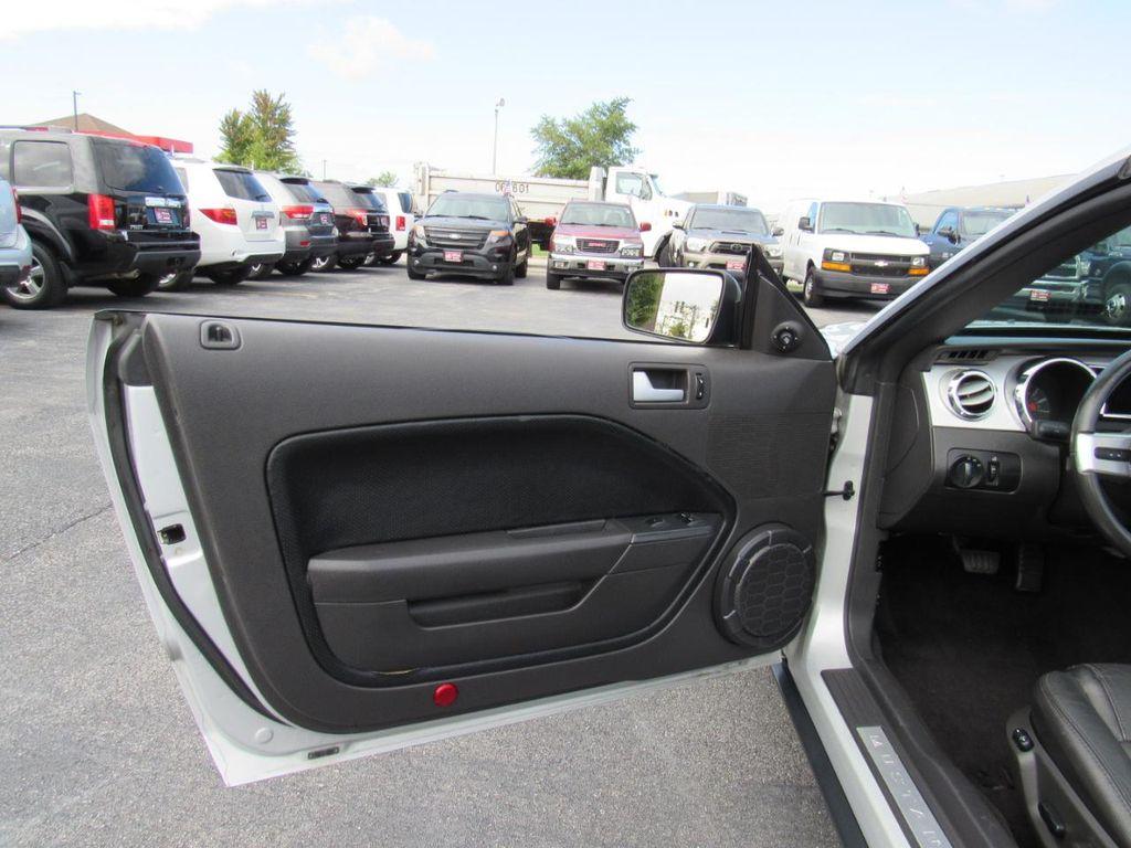 used 2005 Ford Mustang car, priced at $10,995