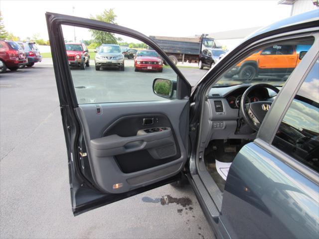 used 2006 Honda Pilot car, priced at $6,995