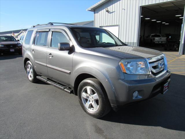 used 2011 Honda Pilot car, priced at $12,995