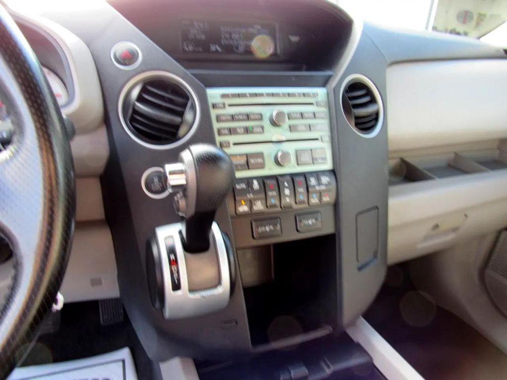 used 2009 Honda Pilot car, priced at $10,495