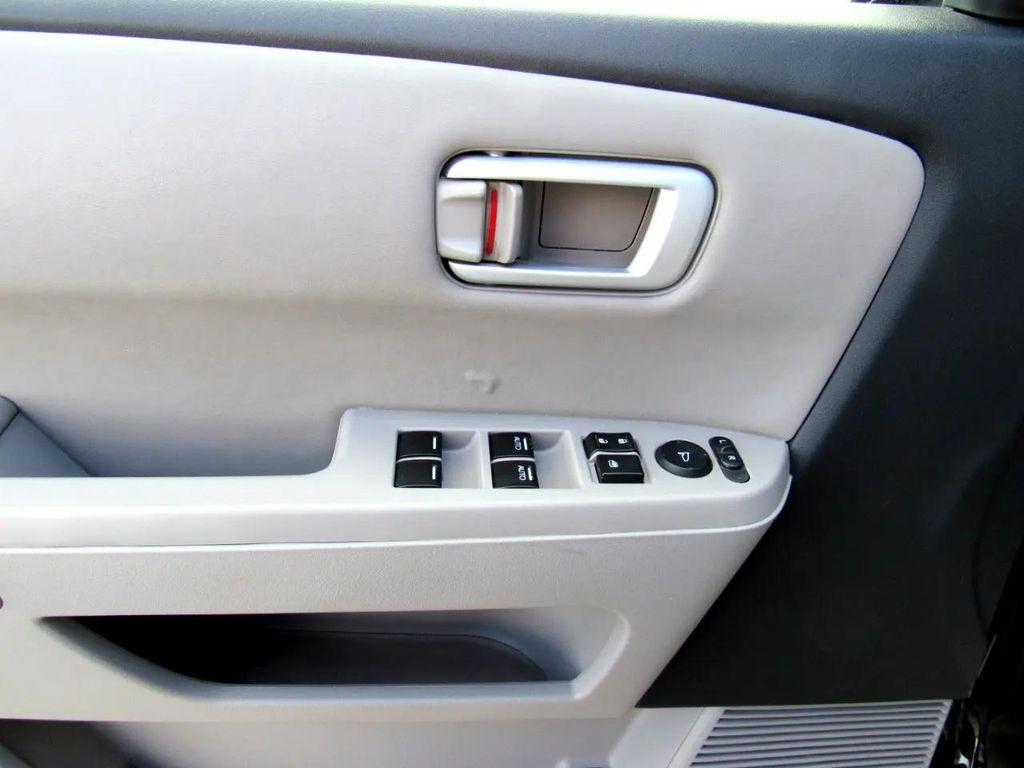 used 2009 Honda Pilot car, priced at $10,495